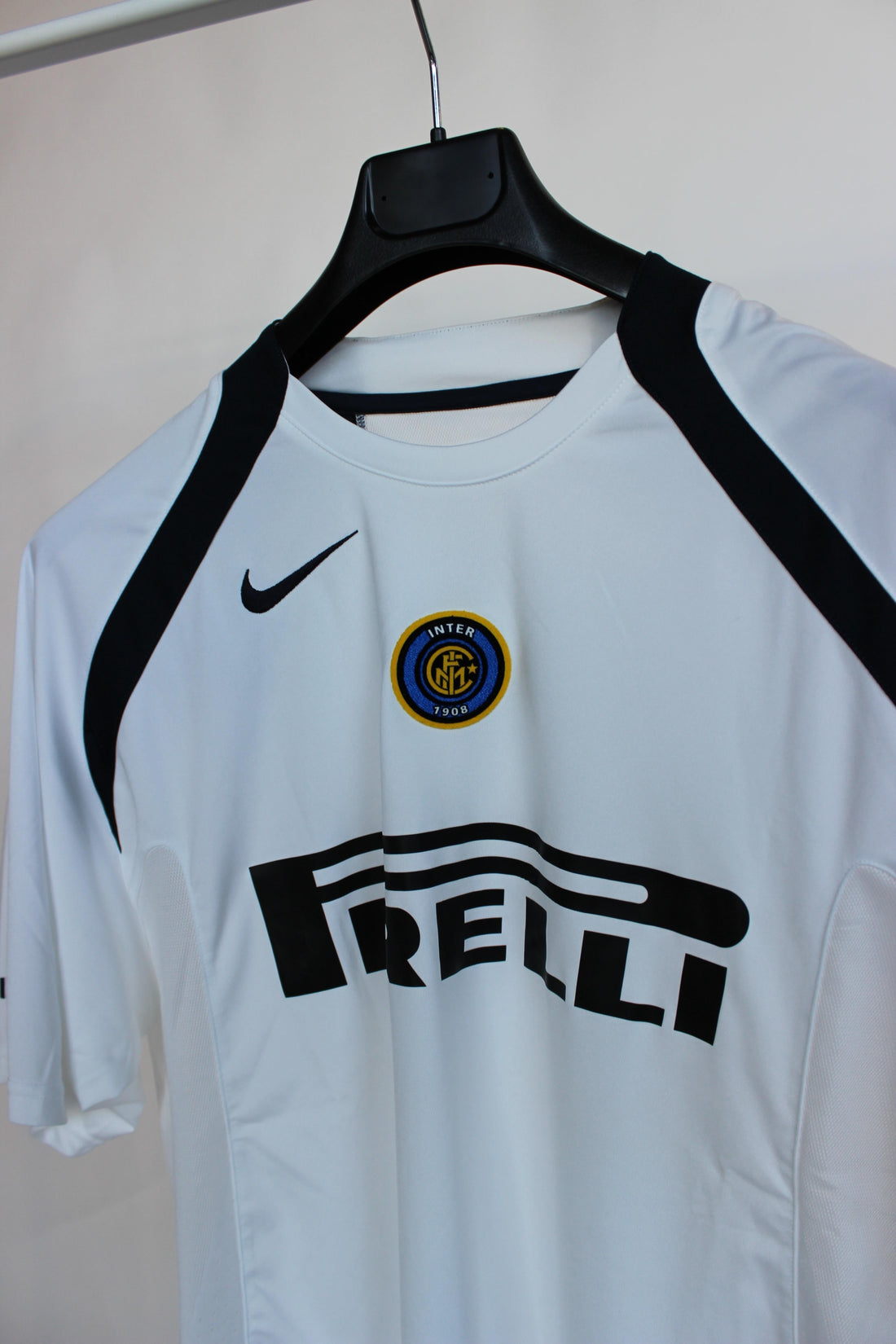 2005/2006 Inter Nike Training Shirt