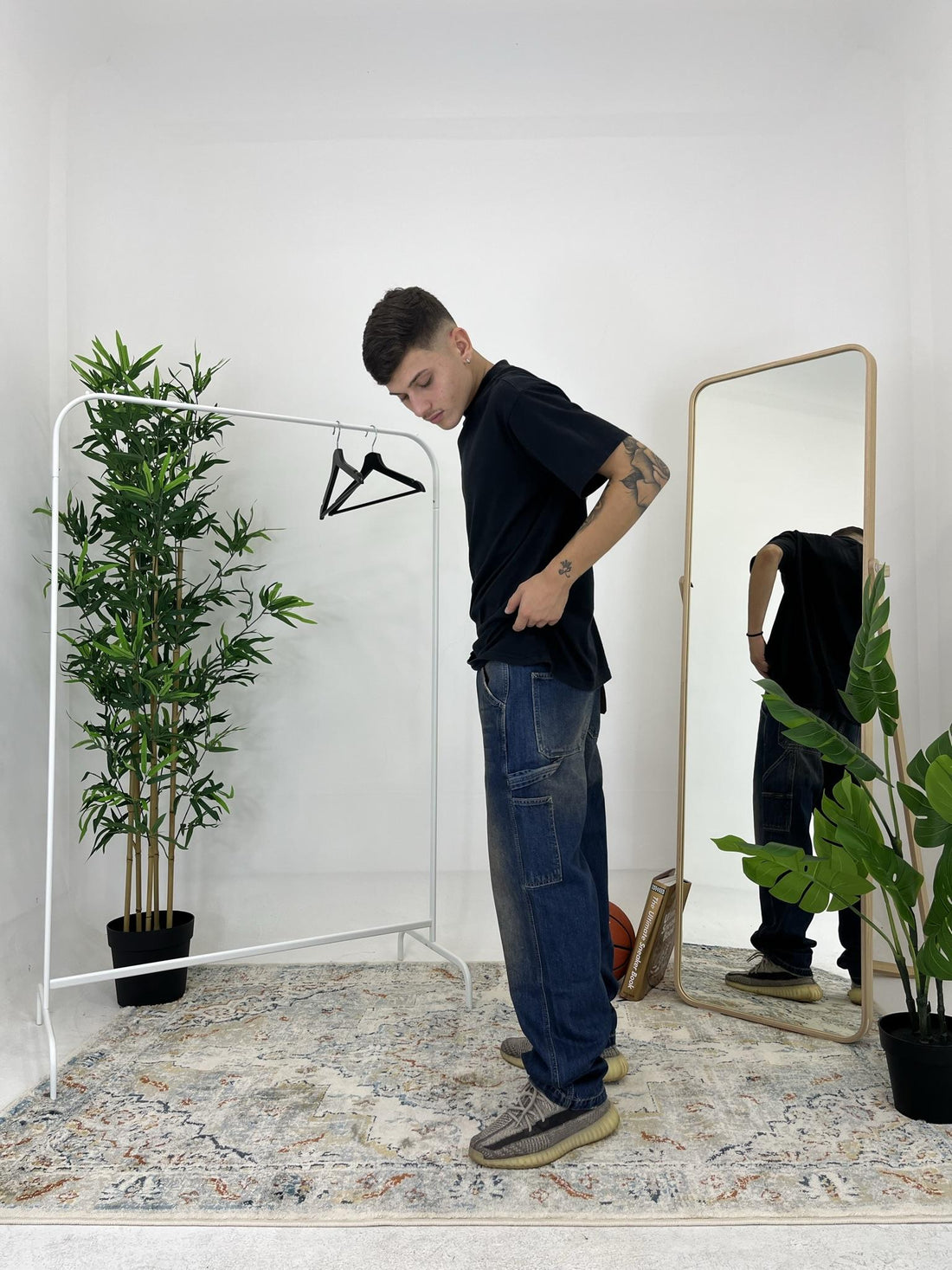 SEQUOIA CARPENTER