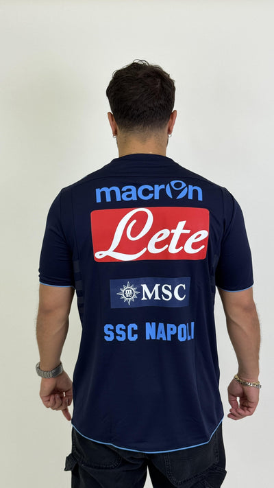 Macron Gara