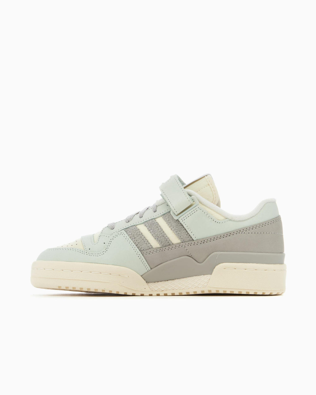Forum 84 Low
