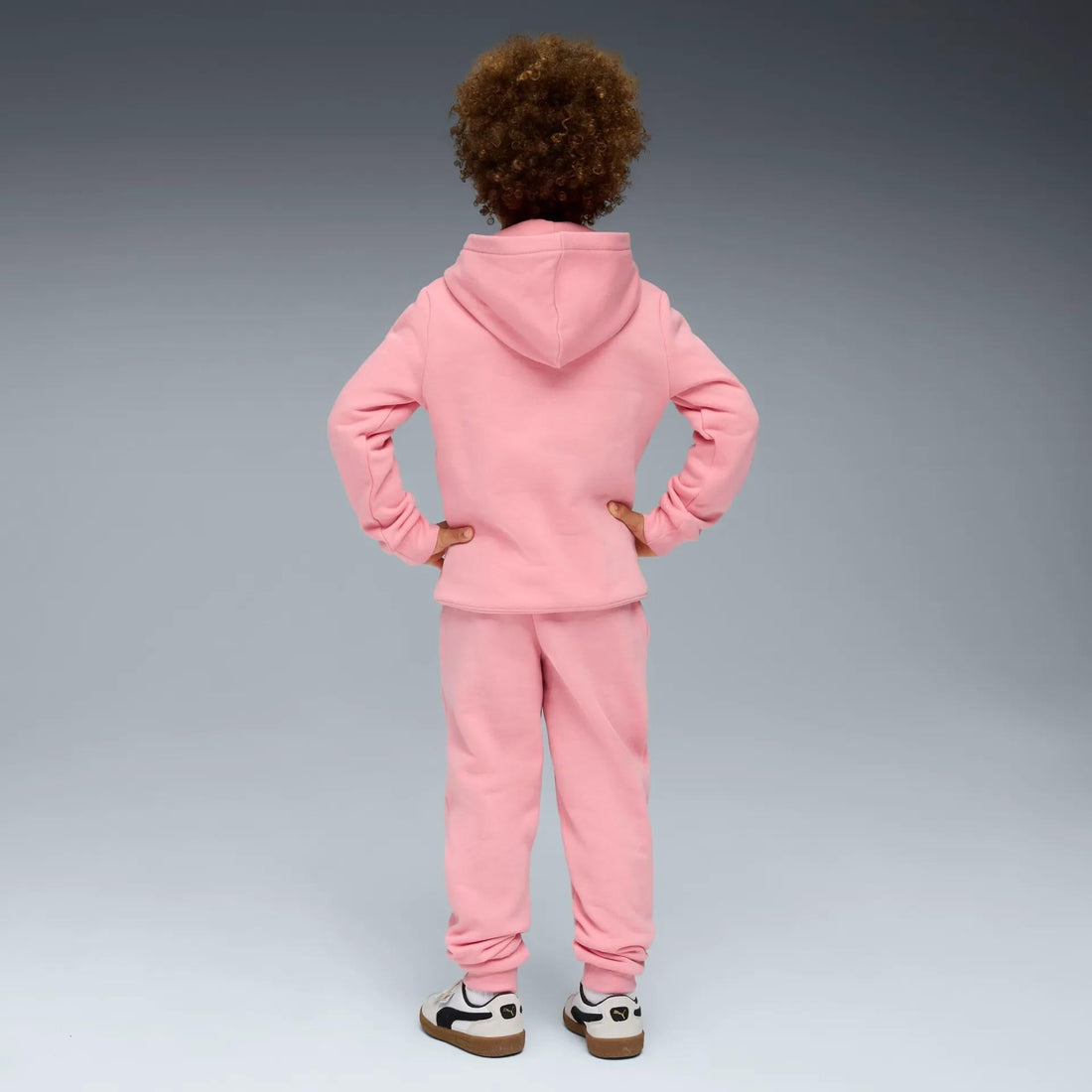 ESS No.1 Logo Sweat Suit
