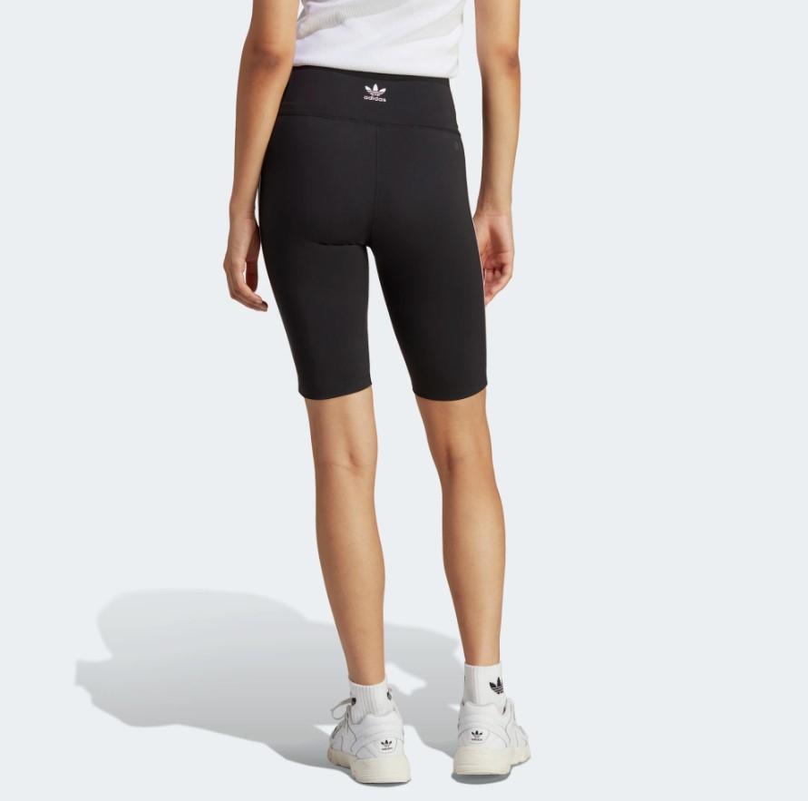 Short Tight