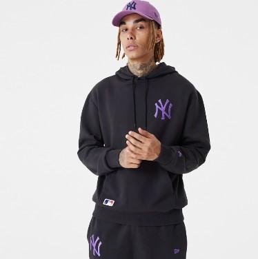 New York Yankees League Essential