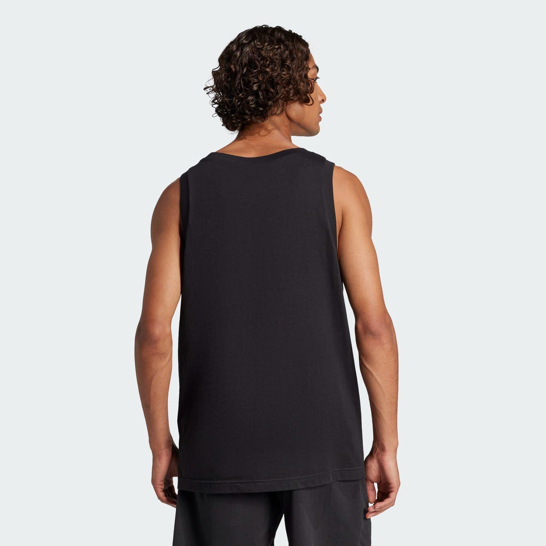 Essential Tank